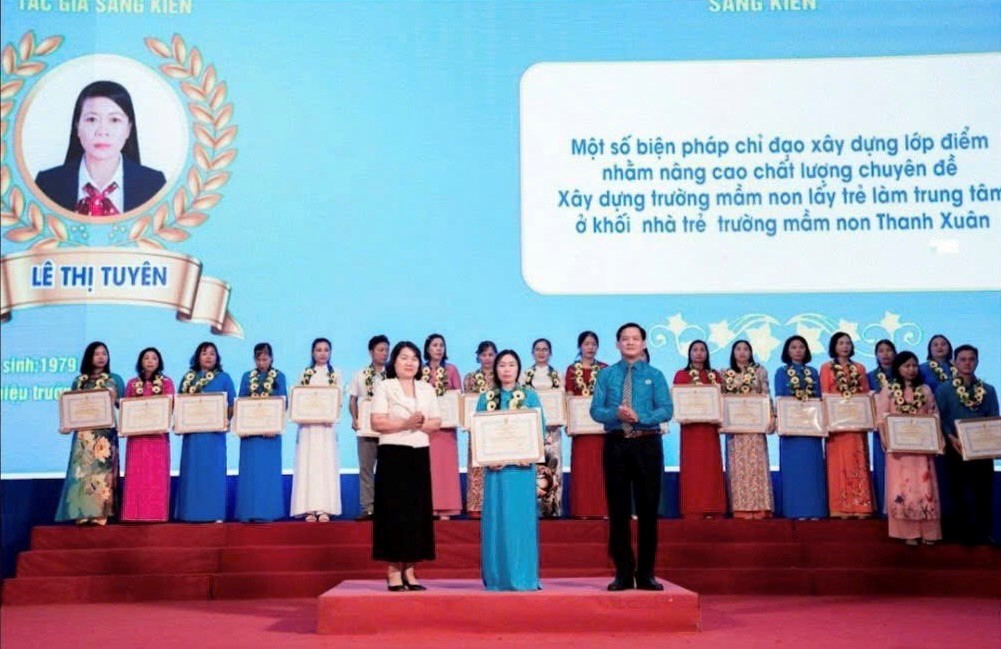 Nữ chủ tịch công đoàn nhiệt tình, trách nhiệm