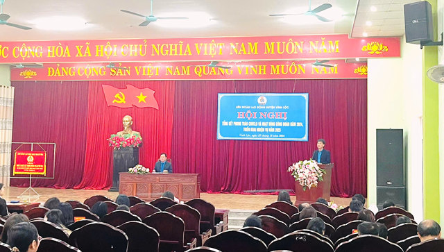 Năm 2024 LĐLĐ huyện Vĩnh Lộc được tặng cờ thi đua đơn vị dẫn đầu xuất sắc.