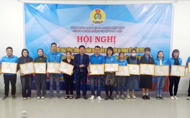 Hậu Lộc: Công đoàn công ty TNHH Ny Hoa Việt tổ chức Hội nghị Tổng kết Công tác công đoàn năm 2024