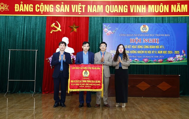 Công đoàn ngành Giáo dục Thanh Hóa Tổ chức Hội nghị sơ kết hoạt động Công đoàn học kỳ I; triển khai nhiệm vụ học kỳ II, năm học 2024-2025