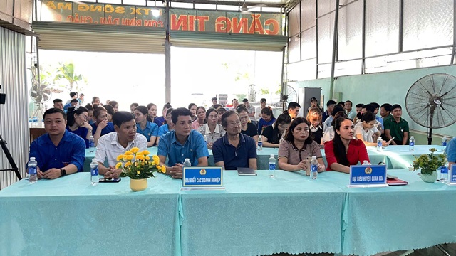 Liên đoàn Lao động huyện Quan Hóa tổ chức Lễ phát động “Tháng công nhân” và “Tháng hành động về An toàn vệ sinh lao động” năm 2025.