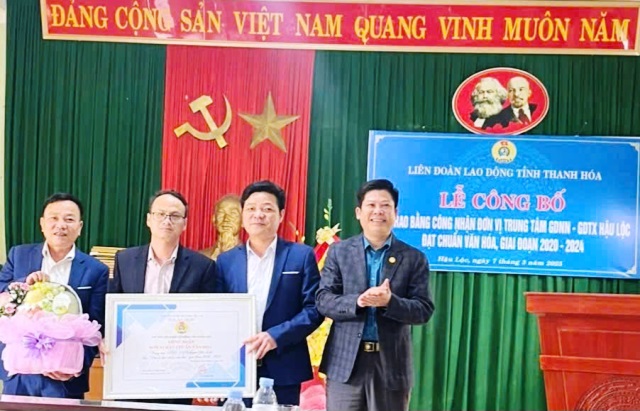Hậu Lộc: Lễ công bố và trao bằng công nhận đơn vị đạt chuẩn văn hóa, giai đoạn 2020 - 2024
