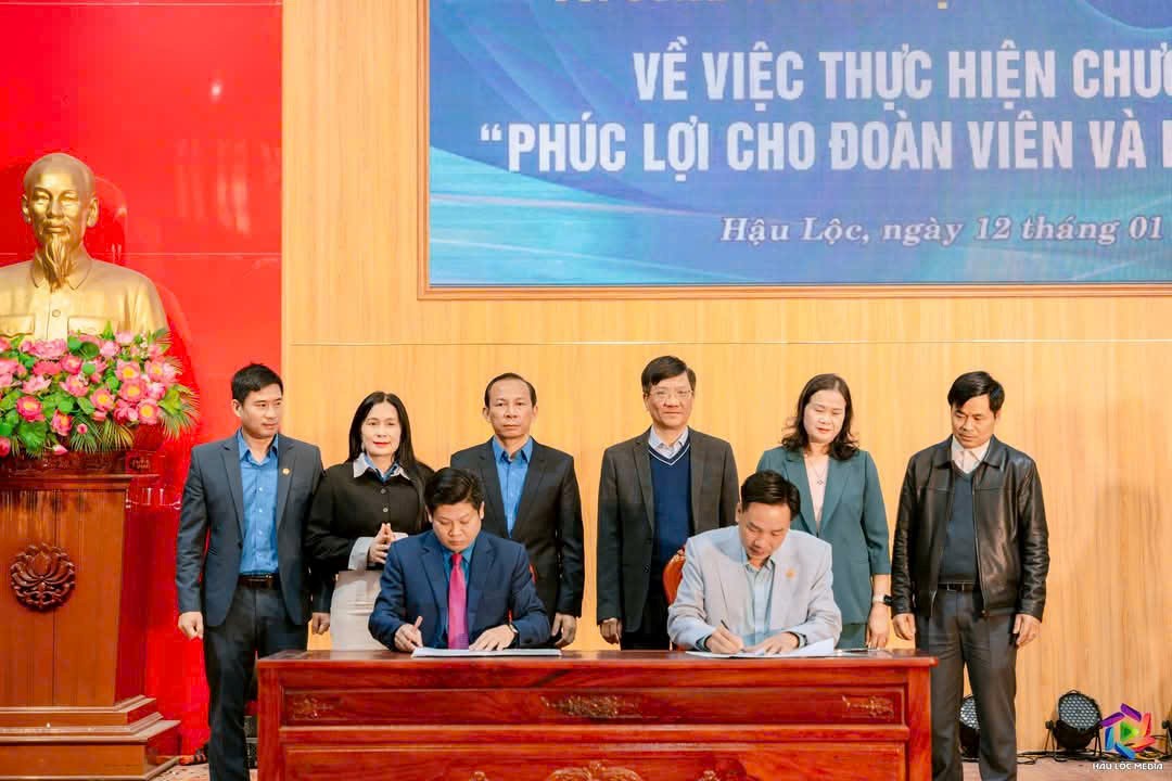 LĐLĐ Huyện Hậu Lộc tổ chức ký kết hợp tác Chương trình “Phúc lợi cho Đoàn viên công đoàn và người lao động”